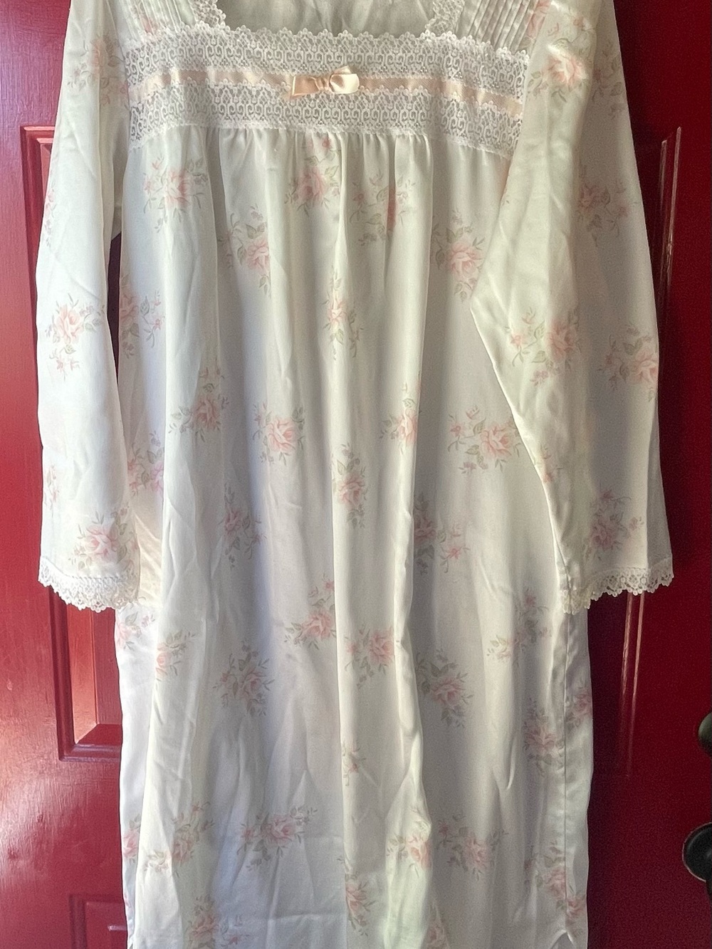Lace-Trim Floral Long Sleeve Nightgown - Cream with Pink Roses